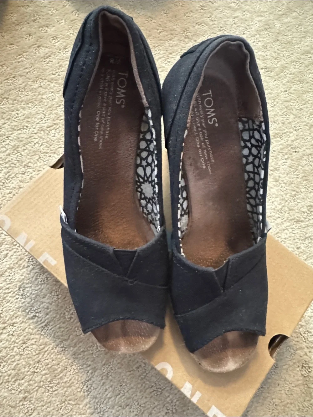 TOMS Women’s Black Canvas Peep-Toe Flats